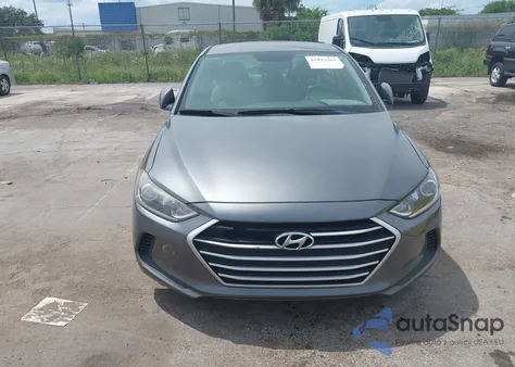 2018 Hyundai Elantra Sel z USA, uszkodzony, nr VIN 5NPD84LF7JH299220